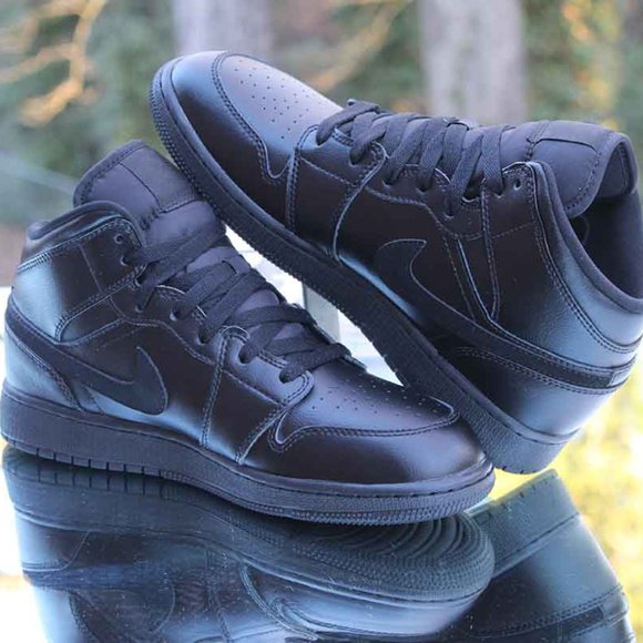 Air Jordan 1 Mid Deep Black - Picture 11 of 13